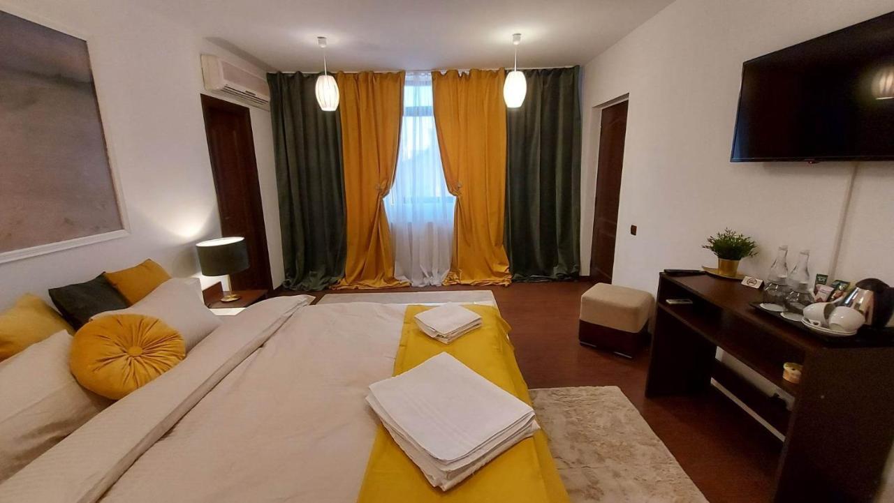 Ambiennt Hotel Bucharest Exterior photo