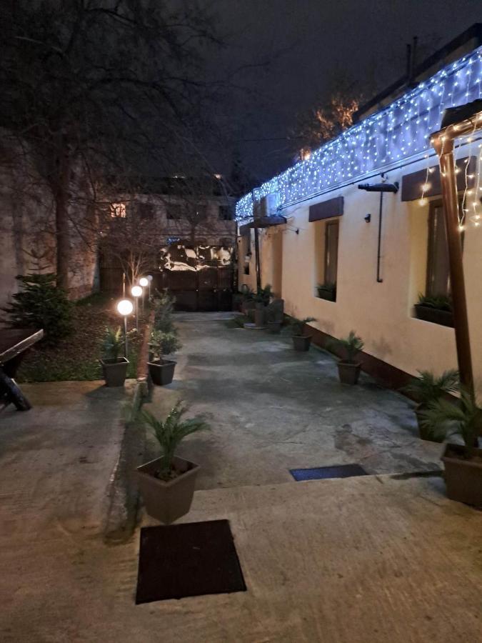 Ambiennt Hotel Bucharest Exterior photo